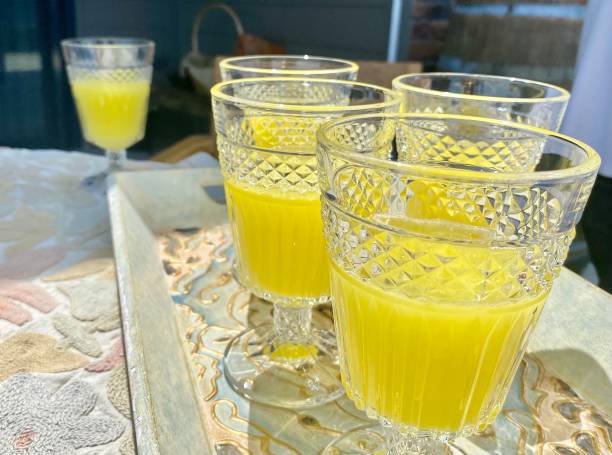 limonada de casero - limonada gaseosa fotografías e imágenes de stock