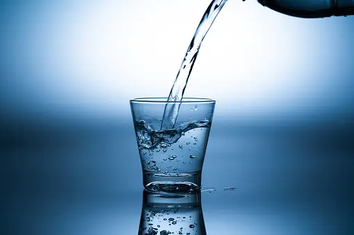 100+ Glass Of Water Pictures [HD]