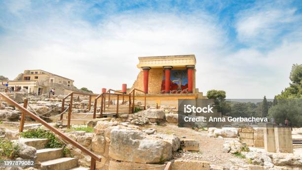 Knossos Palace Ruins Stock Photo - Download Image Now - Knossos, Ancient, Archaeology