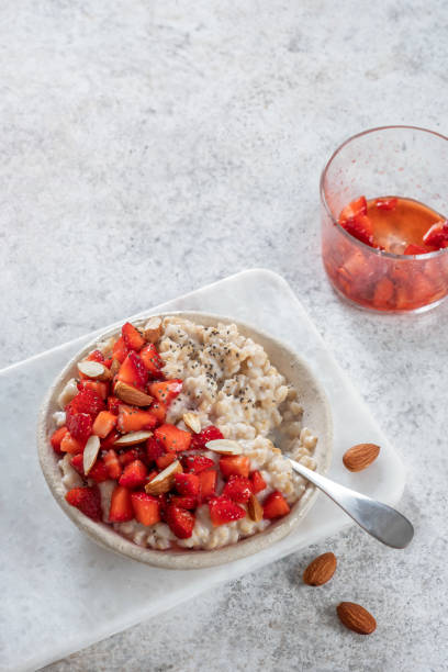 istock Oatmeal porridge with strawberries 1397896246