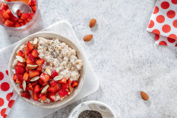 istock Oatmeal porridge with strawberries 1397896279