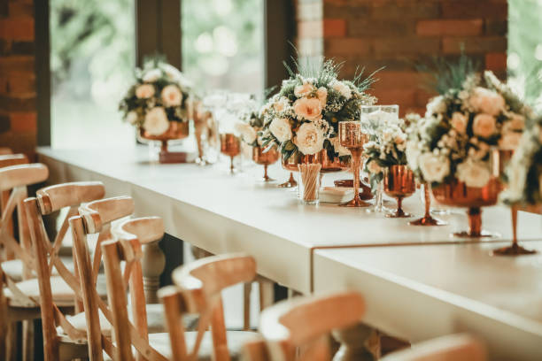 koncepcja organizacji ślubu, dekoracja na dzień ślubu - wedding flower decor invitation zdjęcia i obrazy z banku zdjęć