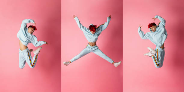 прыжки для joy - high cool стоковые фото и изображения