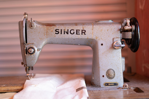 Singer vintage sewing machine