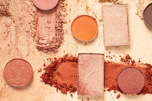 istock The power of makeup 1398015784