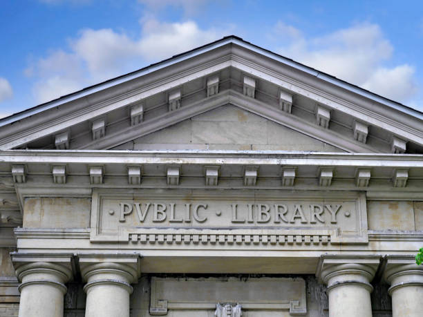 istock Entrance to old fashioned classical style public library building 1398024059