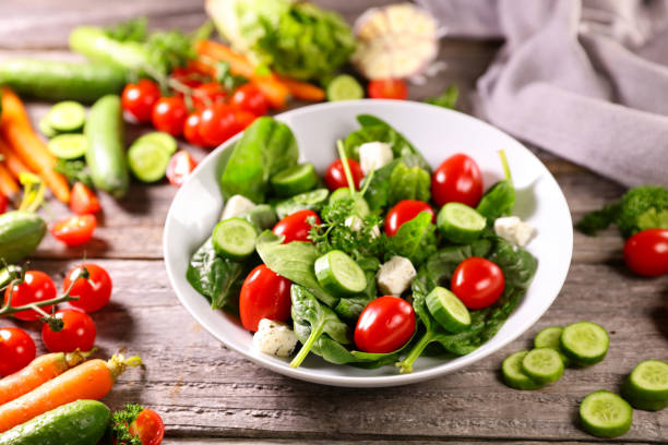 cucumber and spinach salad with cherry tomatoes