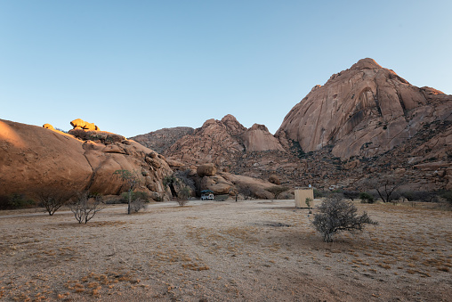 The Spitzkoppe is an inselberg with 1728 m height 120 km east of Swakopmund in Namibia, which towers 700 meters above its surroundings. Due to its distinctive shape, it is also known as the \
