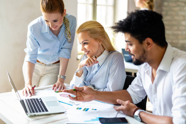 istock Startup diversity teamwork brainstorming meeting concept. Group of multiethnic people working 1398078824
