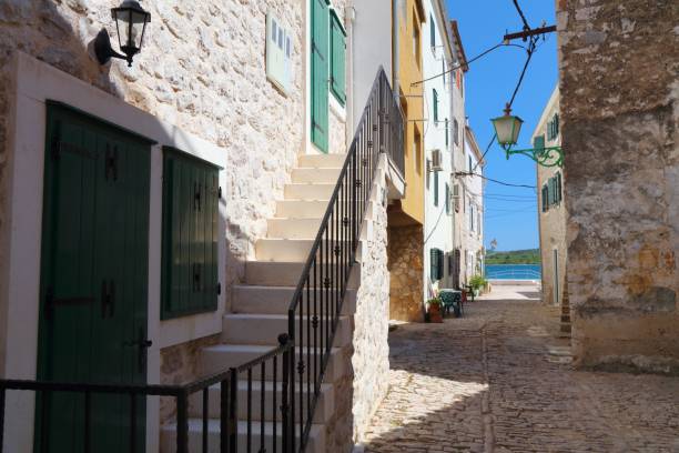 istock Croatia small town Pirovac 1398090552