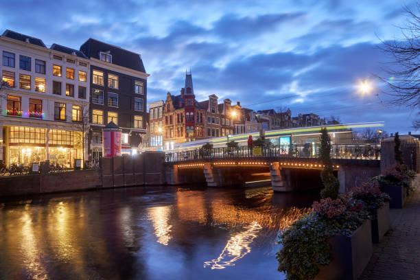 istock Amsterdam city center at night 1398100210