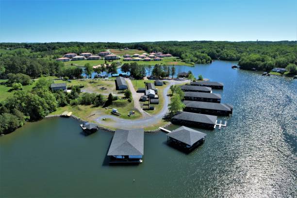 istock Smith Mountain Lake, Virginia 1398123400