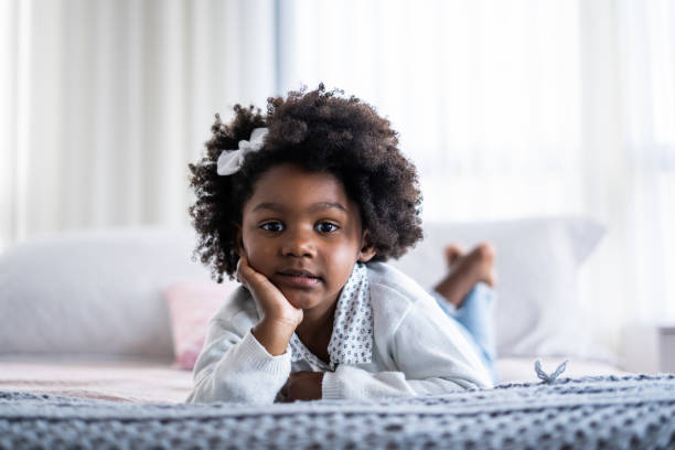 istock Child portrait in bed 1398152332