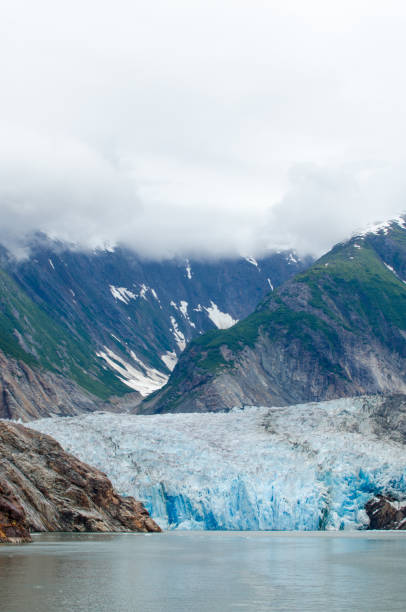 istock Beautiful Alaska glacier 1398156011