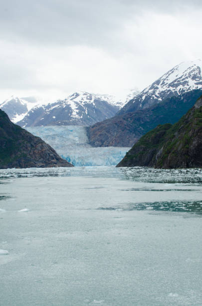 istock Beautiful Alaska glacier 1398156028