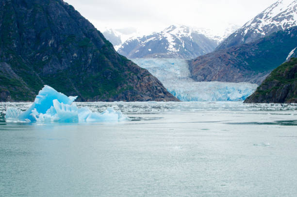 istock Beautiful Alaska glacier 1398156029