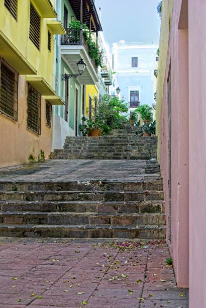 istock puerto rico street 1398191199