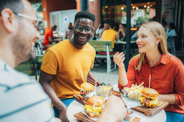 istock Friends and fast food 1398194524