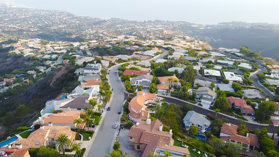 Pacific palisades hills and houses: Residential neighborhood in Los Angeles near Santa Monica