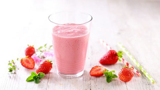 fresh strawberry smoothie or juice