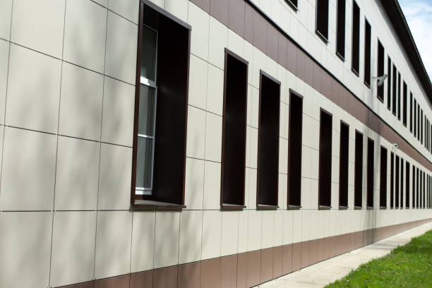 istock Windows in building. Long row of windows. Architecture details. 1398240754