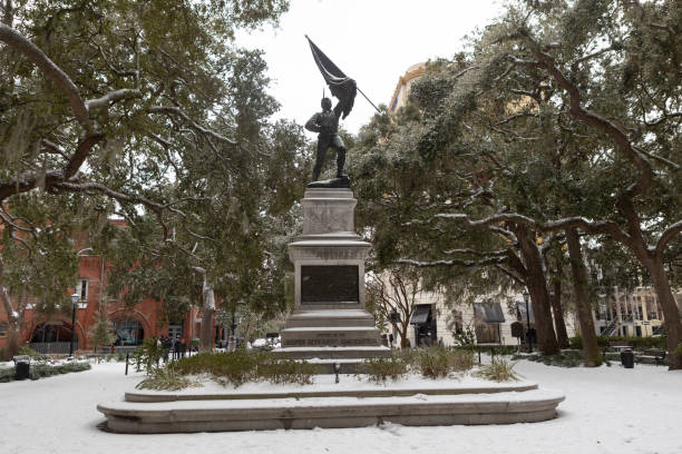 istock Snow Day in Savannah, Georgia 1398244146