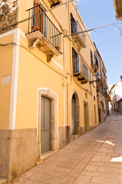 istock Civitacampomarano, borgo antico con castello Molise, Italia 1398270073