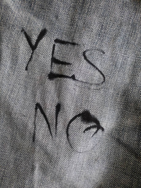istock Writing Yes and No with Ink on the Jean 1398298627
