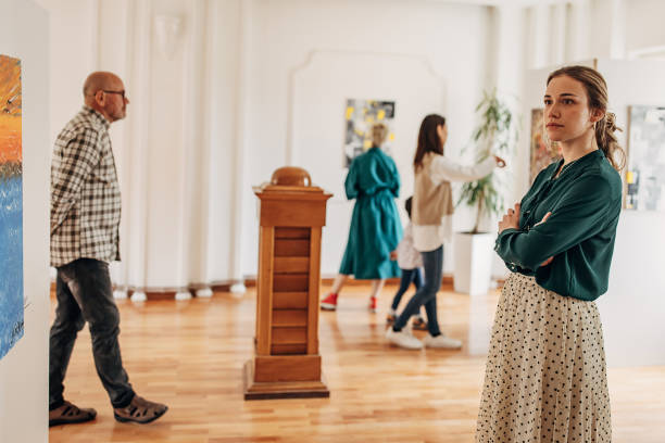 istock Woman in art gallery 1398348451