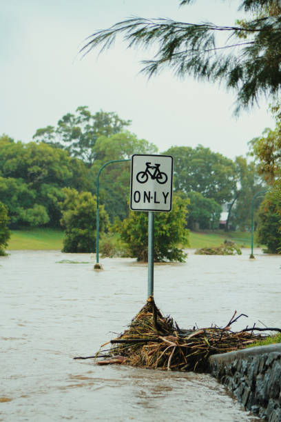istock Brisbane Floods 2022 - Kedron Brook River 1398420038
