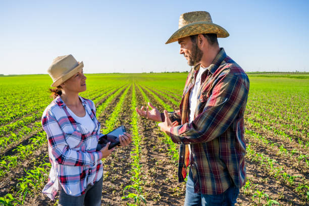 istock Family agricultural occupation 1398445724