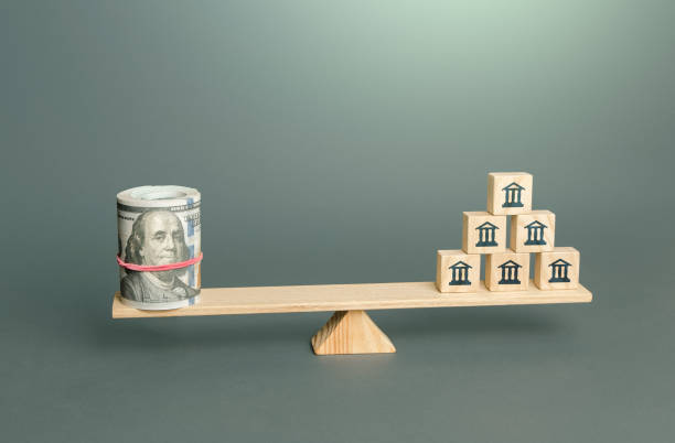 istock Financial maintenance of state bodies. Support for the banking system. Additional capitalization of banks, salvation from bankruptcy and the global crisis. Refinancing and restructuring of debts. 1398450992