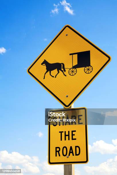 Amish Road Sign Stock Photo - Download Image Now - Amish, Carriage, Sign