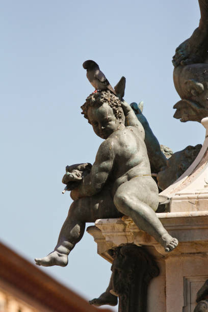 istock Fountain of Neptune. Piazza Maggiore, Bologna. Emilia Romagna, Italy 1398494399