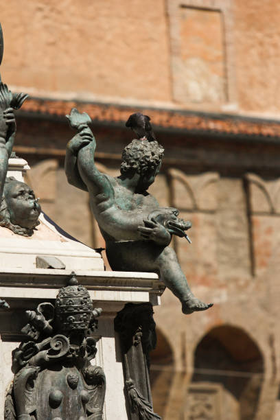 istock Fountain of Neptune. Piazza Maggiore, Bologna. Emilia Romagna, Italy 1398494567