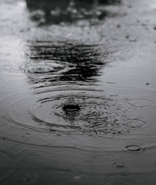 istock Raindrops outdoor freezing shot 1398496122