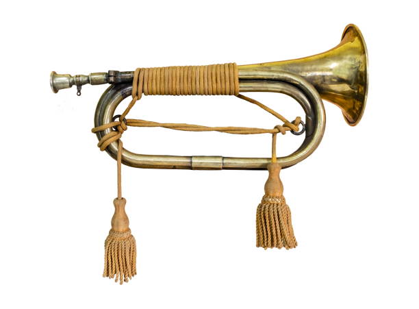 old brass bugle - bugle trumpet brass old fashioned imagens e fotografias de stock