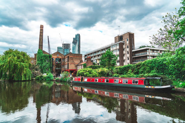 Houseboats on the Regent's Canal at Little Venice, London, UK Houseboats on the Regent's Canal at Little Venice, London, UK little venice london stock pictures, royalty-free photos & images