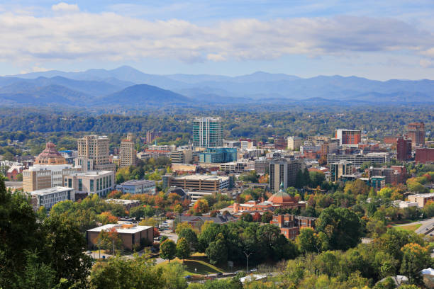 istock Asheville Skyline - North Carolina 1398567773