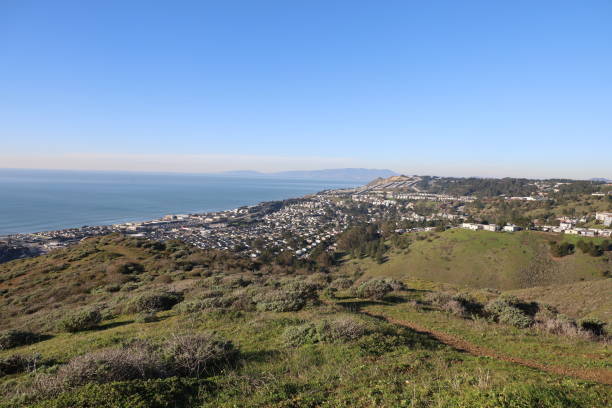 istock Milagra Ridge San Bruno and Pacific Ocean views 1398568731