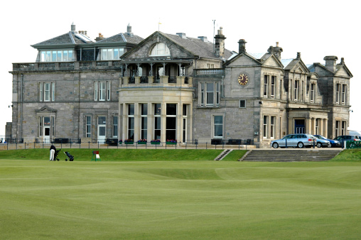 St.Andrews golf clubhouse overlooking the 1st and 18th fairways.