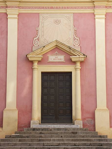 istock Church in Calvi (Corsica) 139857171
