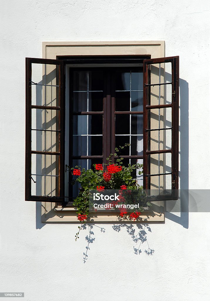 Antiga janela - Royalty-free Aldeia Foto de stock