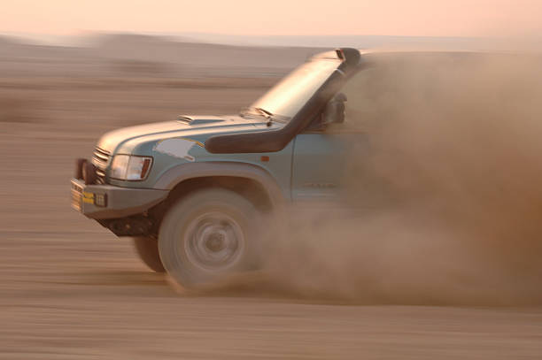 4 wd desert race - corrida de carro rally - fotografias e filmes do acervo