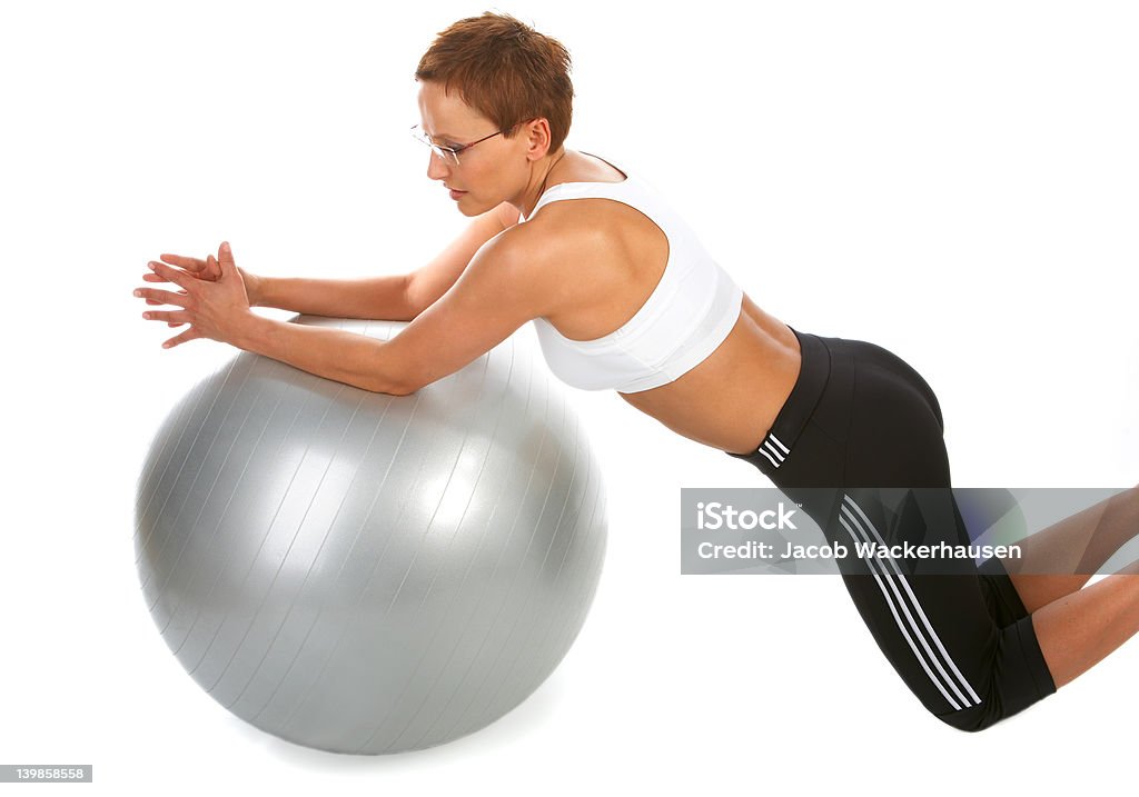 Ab Crunch-giovane donna mostrando diversi esercizi. - Foto stock royalty-free di Abbigliamento sportivo