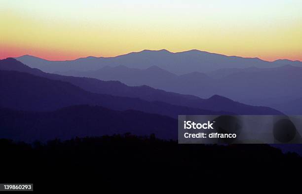 Photo libre de droit de Great Smoky Mountains National Park banque d'images et plus d'images libres de droit de Colline - Colline, Coucher de soleil, Crépuscule