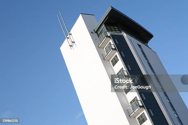 Nowoczesne Apartamenty - zdjęcia stockowe i więcej obrazów Architektura - Architektura, Balkon, Bez ludzi