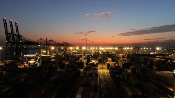 istock seaside port dawn landscape 1398626578
