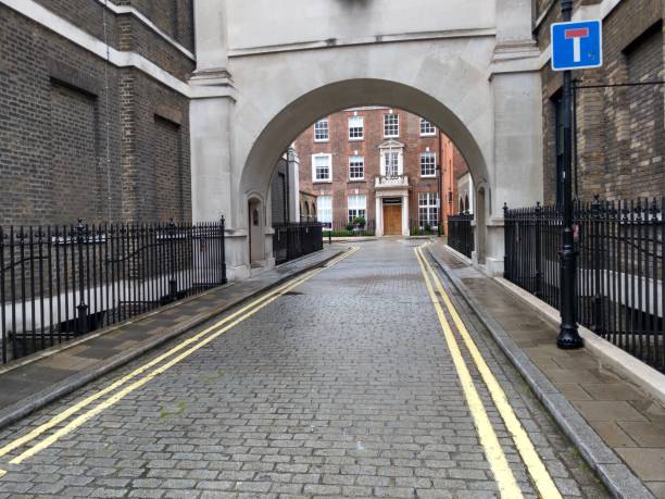istock London streets 1398632760