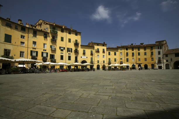 istock Lucca, Piazza dell'Anfiteatro. Tuscany Area, Italy 1398632887